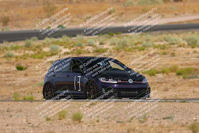 media/Jun-01-2025-CalClub SCCA (Sun) [[eae223c5dd]]/Group 1/Track Event 5/